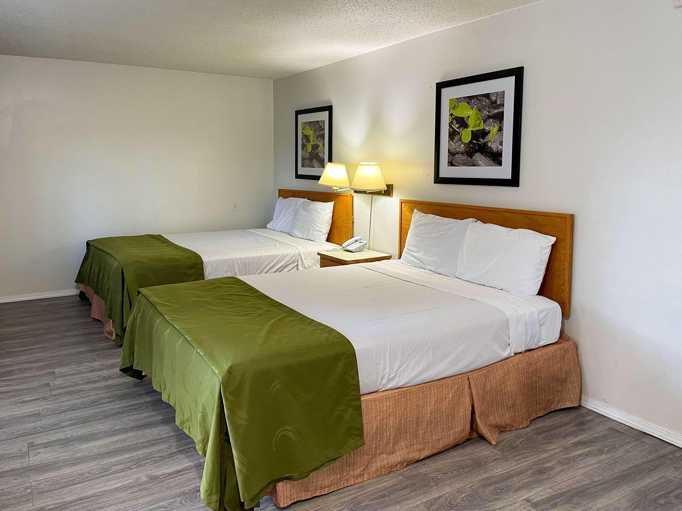 Rodeway Inn & Suites Omak - Okanogan Eksteriør billede