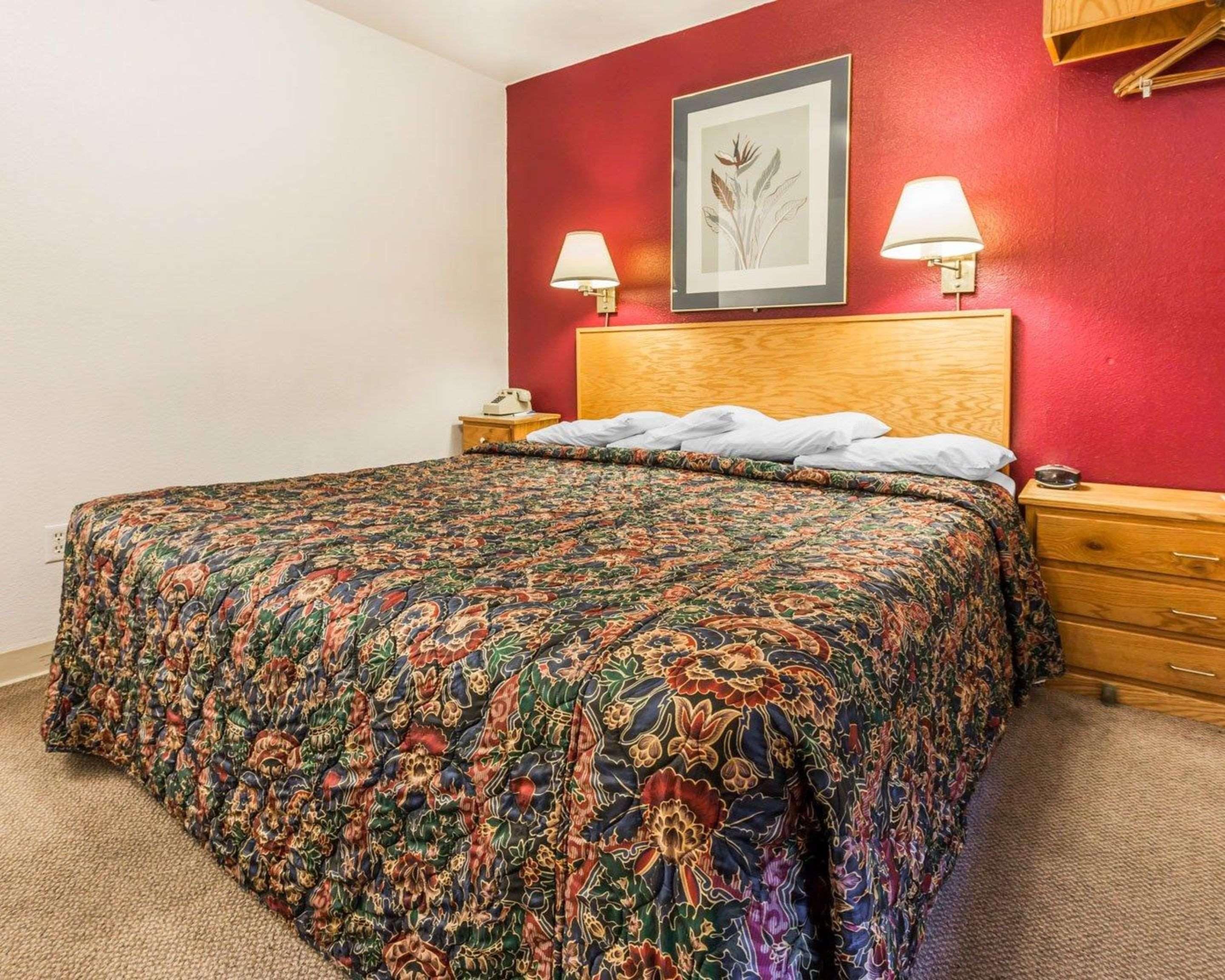 Rodeway Inn & Suites Omak - Okanogan Eksteriør billede