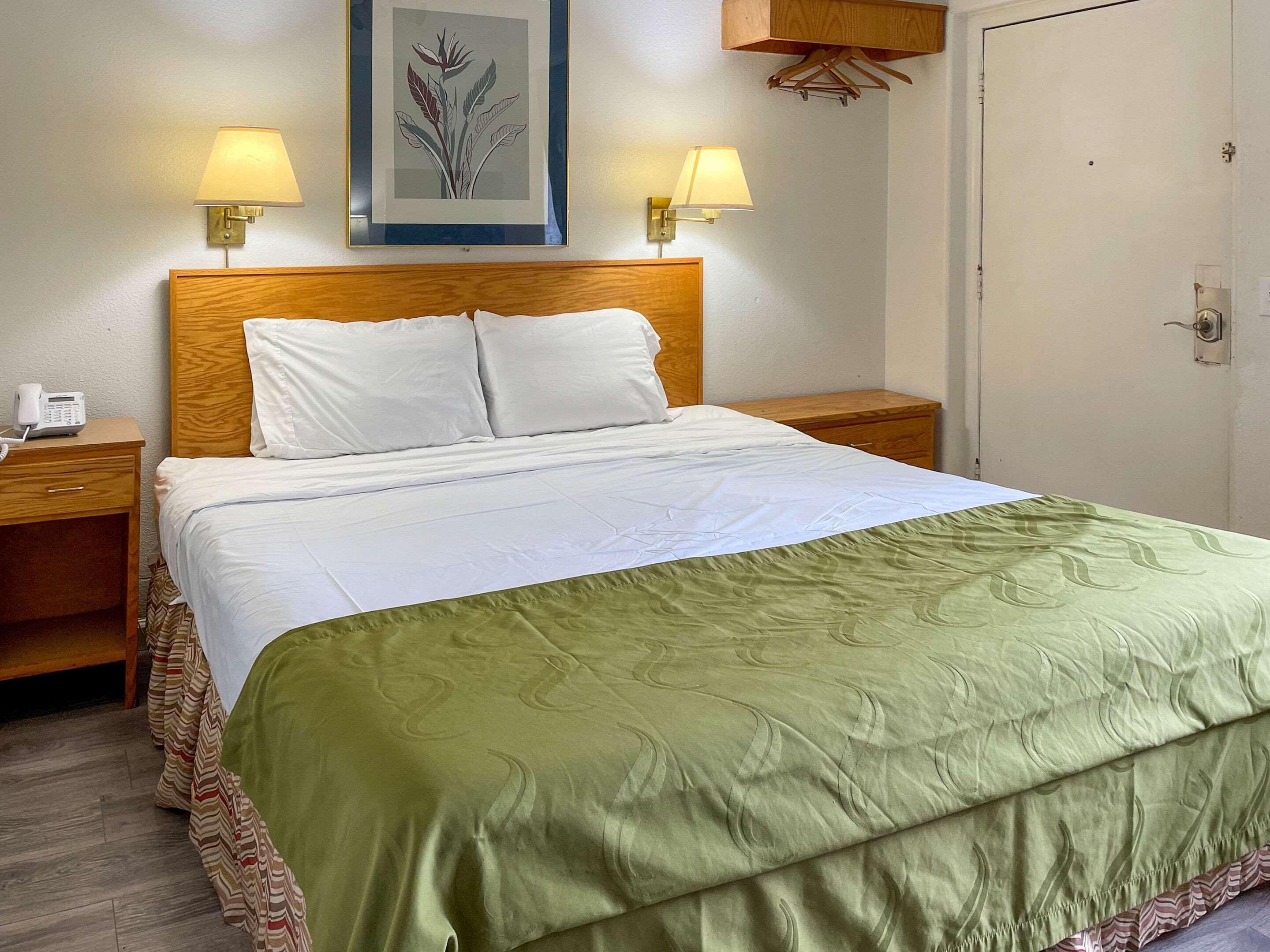 Rodeway Inn & Suites Omak - Okanogan Eksteriør billede