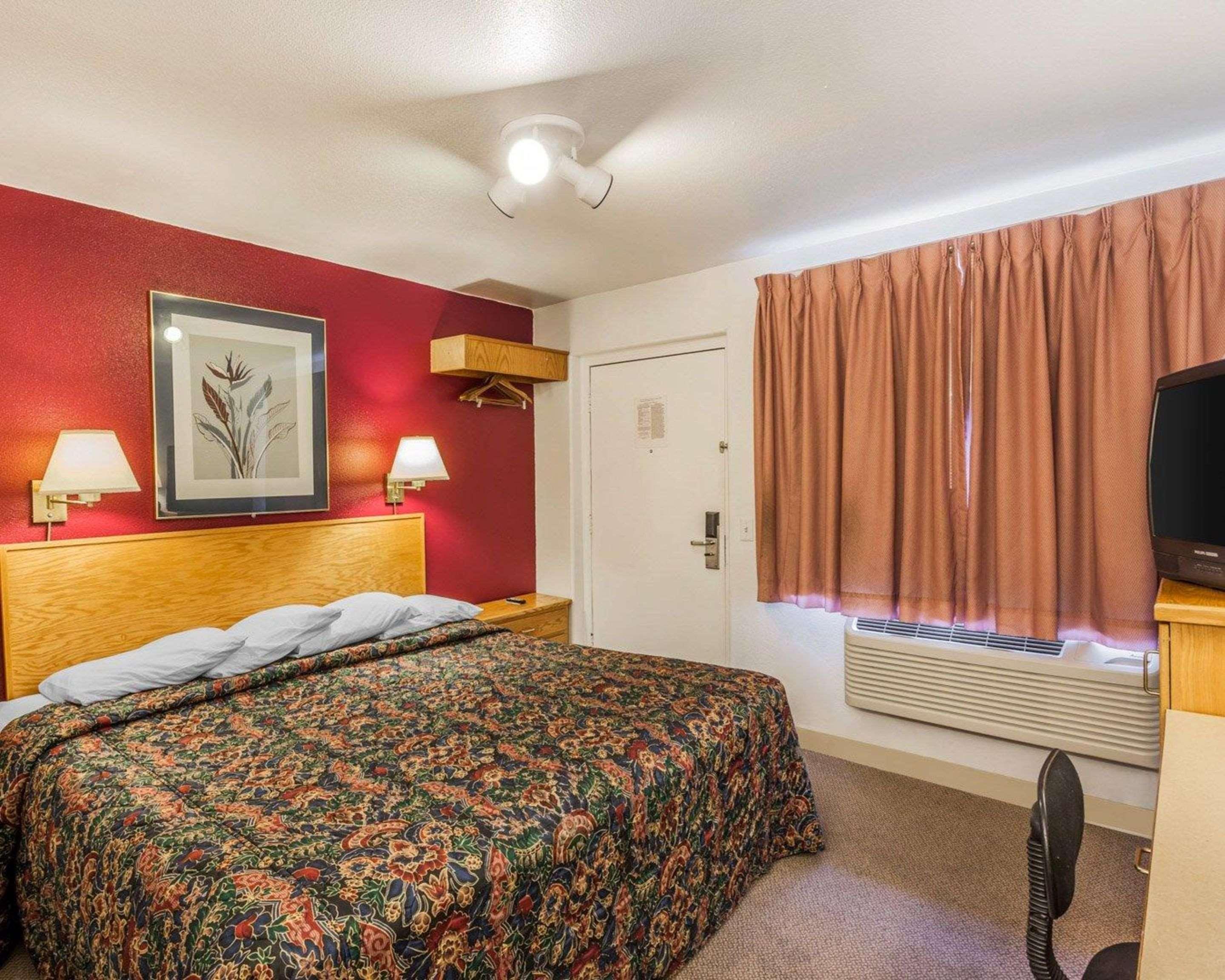 Rodeway Inn & Suites Omak - Okanogan Eksteriør billede