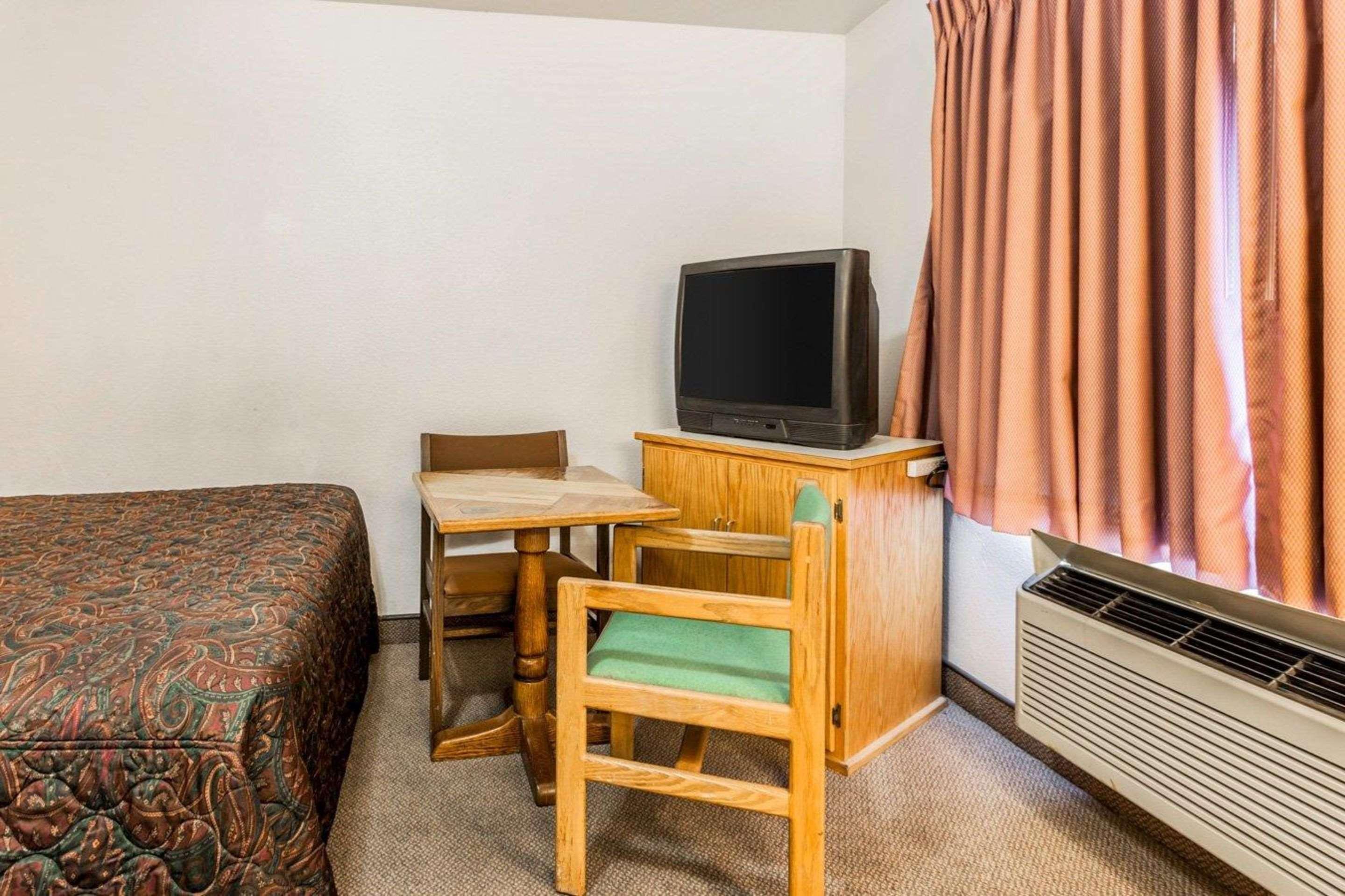 Rodeway Inn & Suites Omak - Okanogan Eksteriør billede