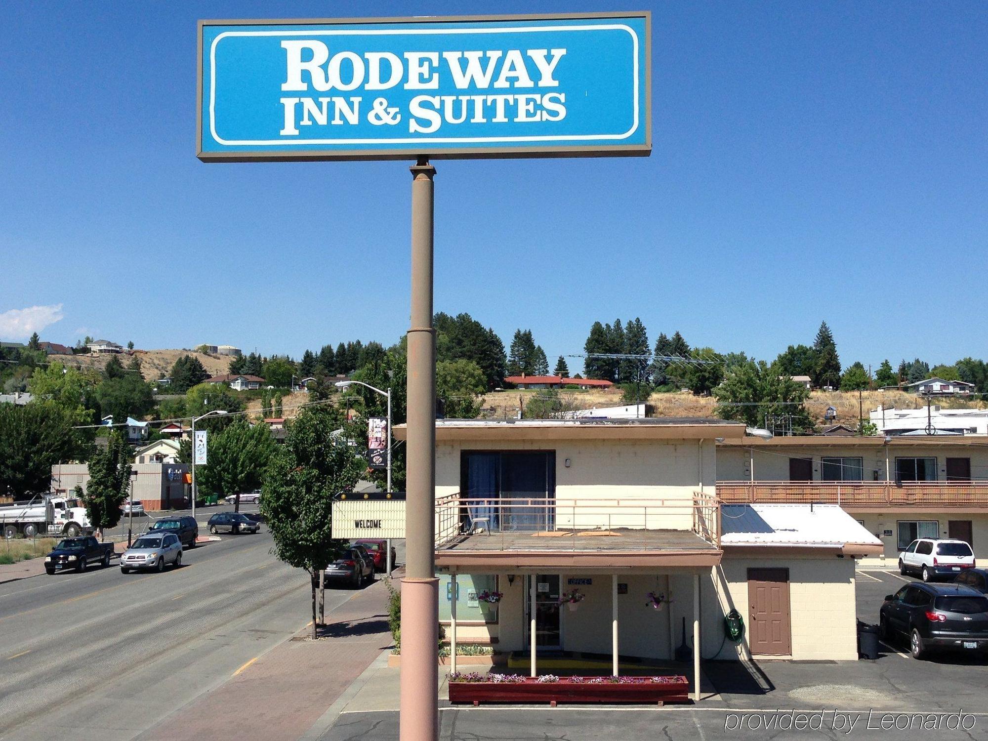 Rodeway Inn & Suites Omak - Okanogan Eksteriør billede